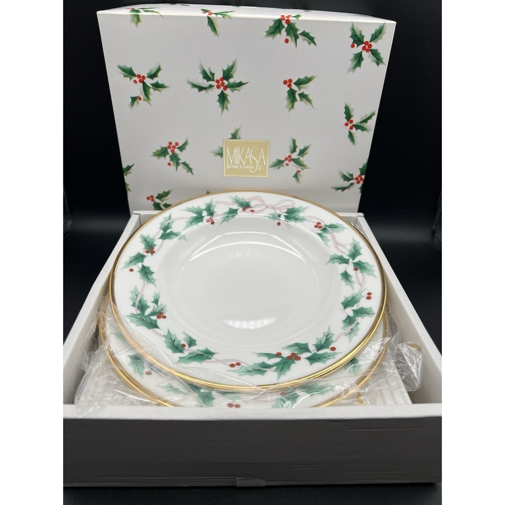 Set Of 4 Mikasa RIBBON HOLLY RIMMED SOUP BOWLS 8.5" Christmas Fine Bone China